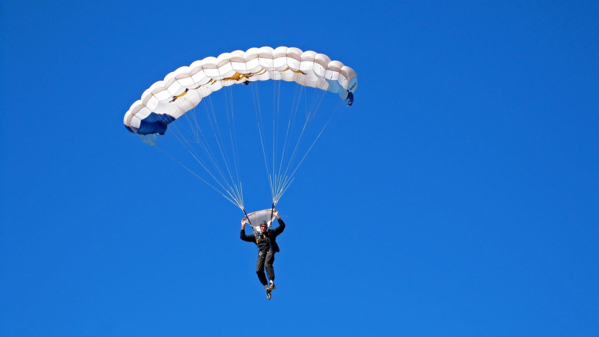 南非女将团体协作展现整体实力，南非女预警