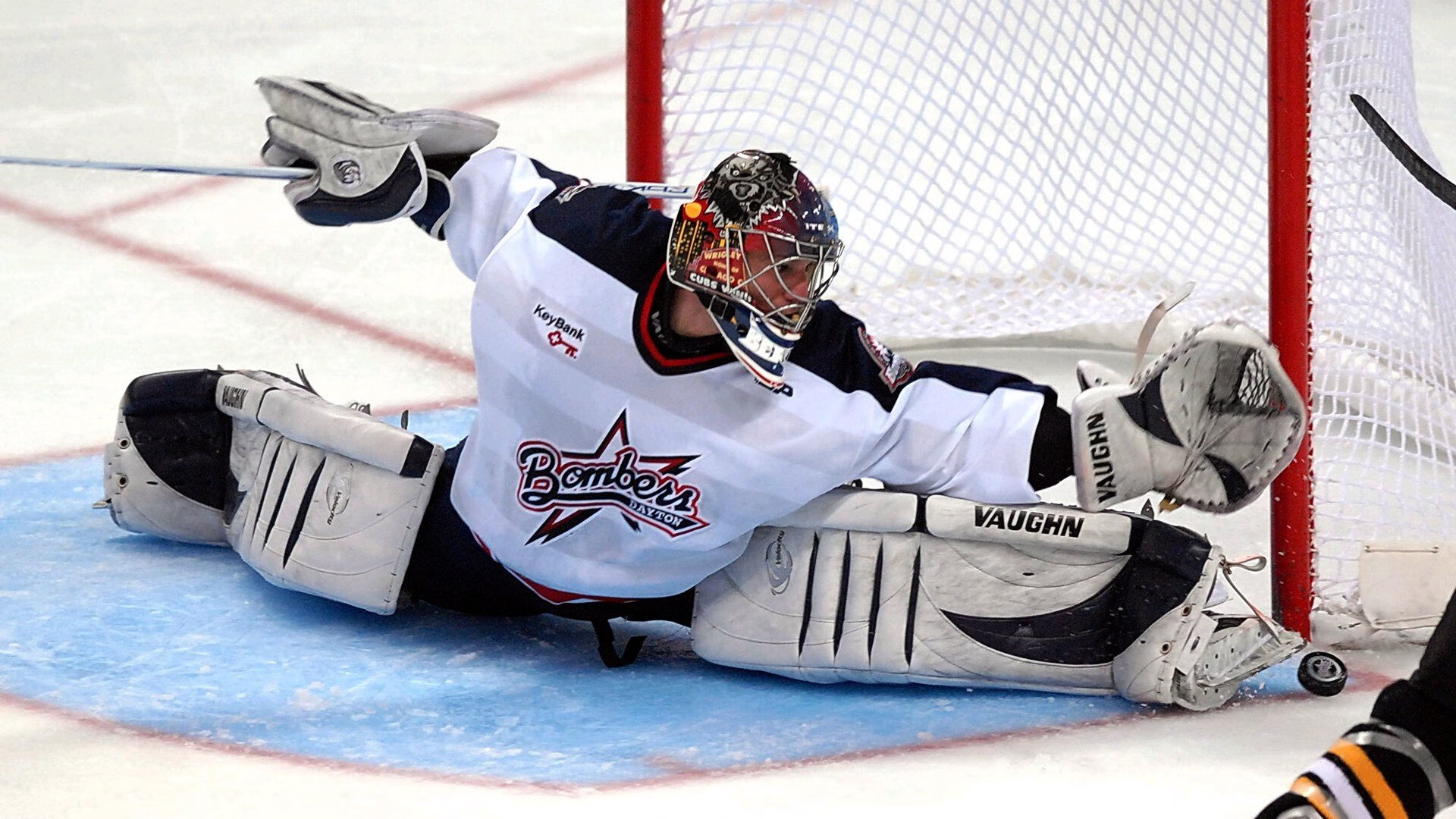 短跑项目训练技术突破刷新纪录可期，短跑技术动作要领视频